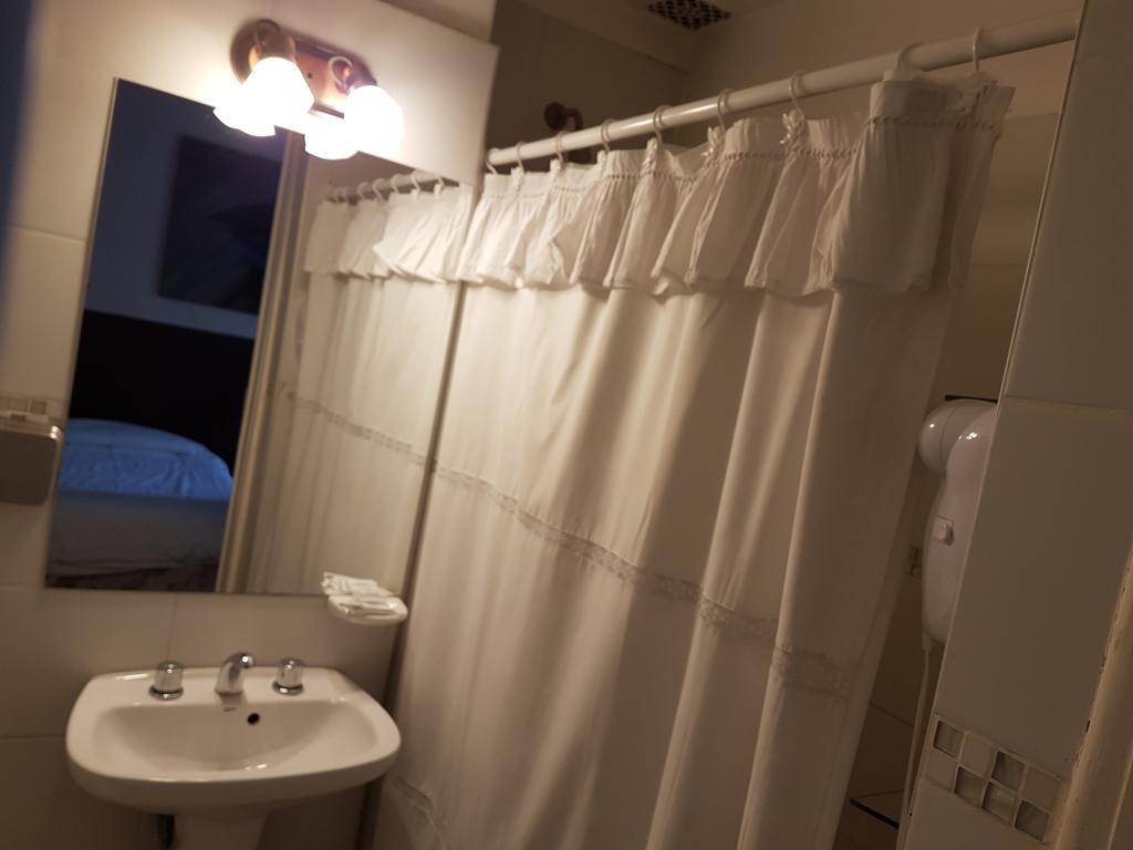 Hotel Rincon Vasco เมนโดซา ภายนอก รูปภาพ